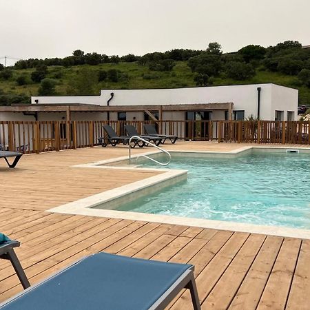 Camping Les Lodges Du Lagon Calvisson Exteriör bild