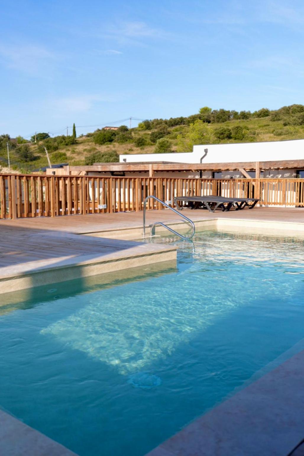 Camping Les Lodges Du Lagon Calvisson Exteriör bild